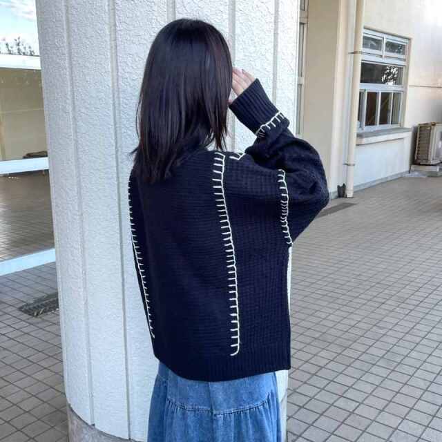 ブランケット刺繍ケーブルプルオーバー