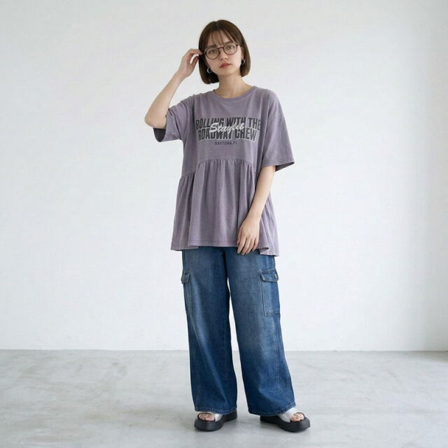 ピグメントフリルロゴプルオーバー