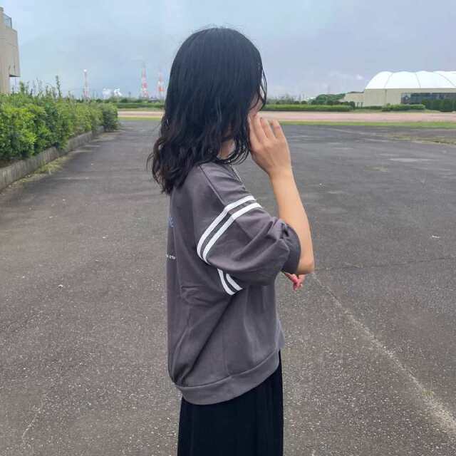 袖ラインプリントプルオーバー