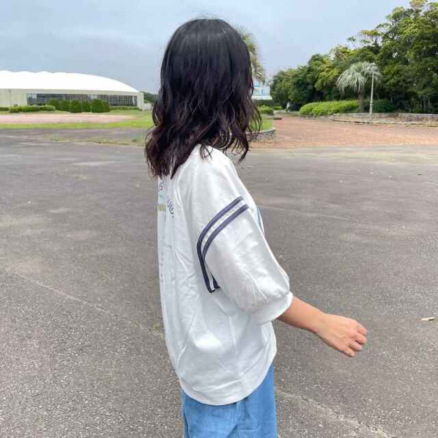 袖ラインプリントプルオーバー