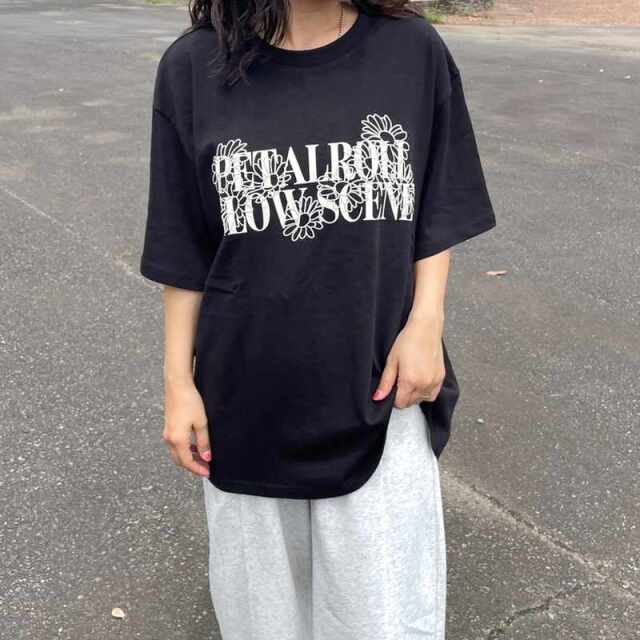 プリント刺繍ロゴTシャツ