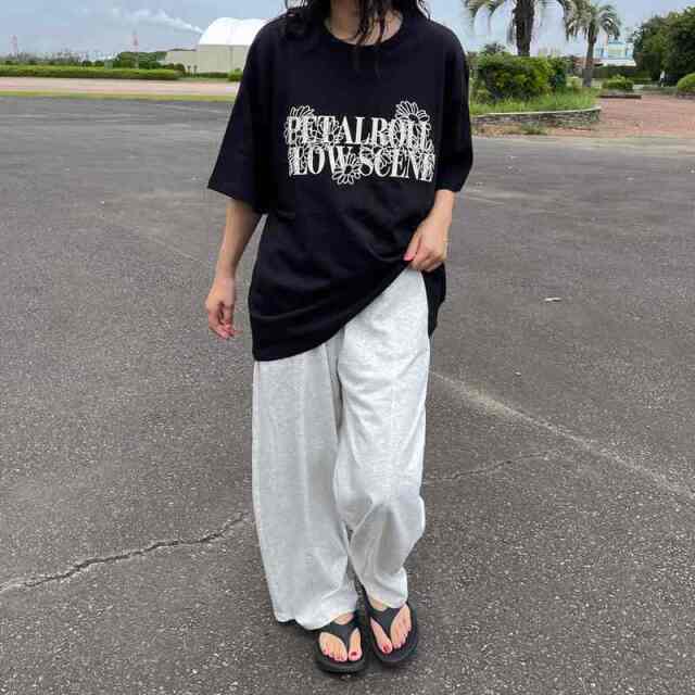 プリント刺繍ロゴTシャツ