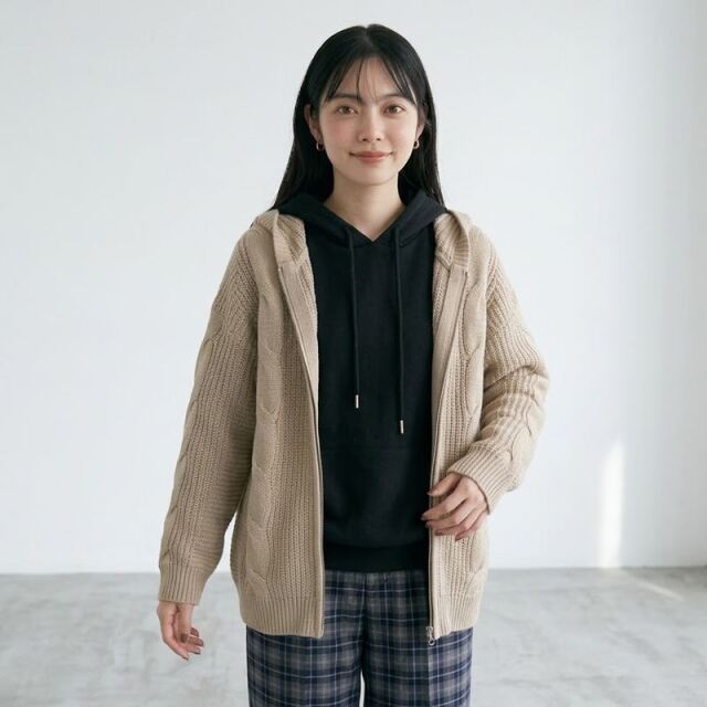ケーブルジップパーカー