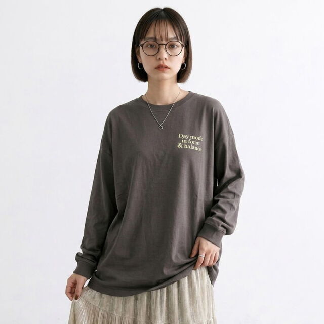 バックロゴロンT