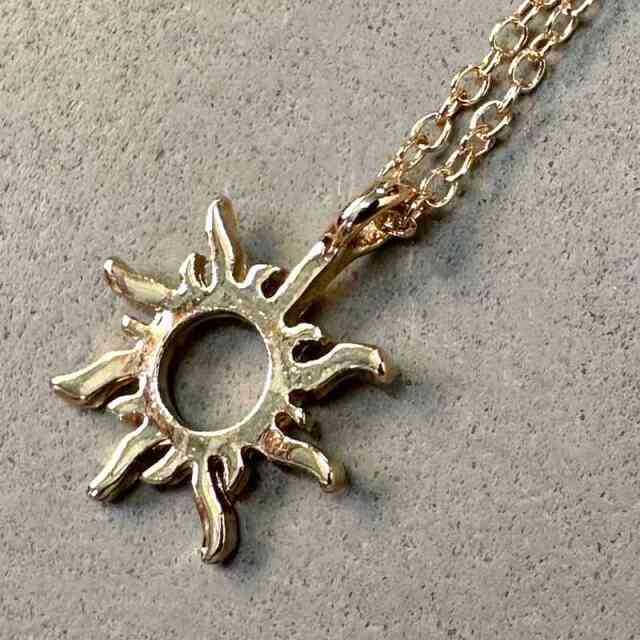 タイムセール44000→22000 K24ネックレス サンバースト太陽モチーフ SUNBURST NECKLACE(1ZN1013)K18 ネックレス｜スタージュエリー