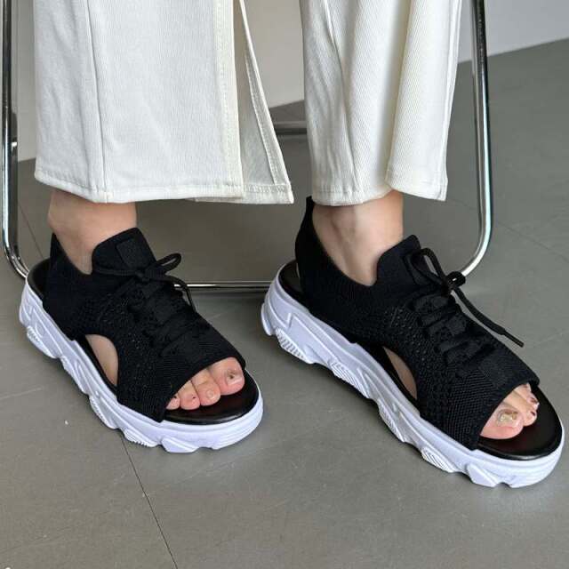 CRB ☆WEB限定☆レースアップメッシュスポーツサンダル|TiMTiM