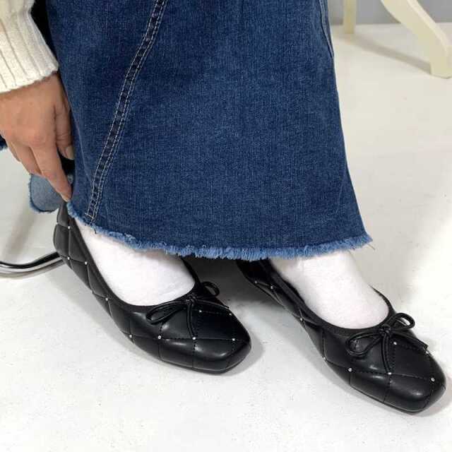 スタッズバレエシューズ