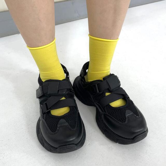 メッシュスニーカーサンダル