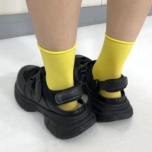 メッシュスニーカーサンダル
