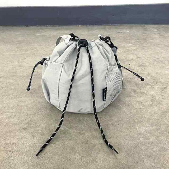 撥水サコッシュ