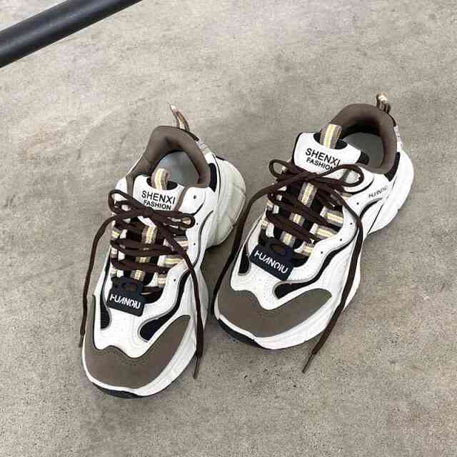 配色ダッドスニーカー