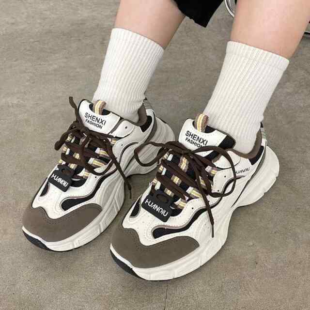 配色ダッドスニーカー