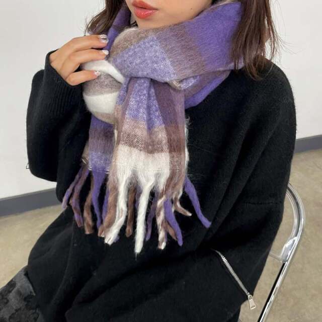 チェックマフラー