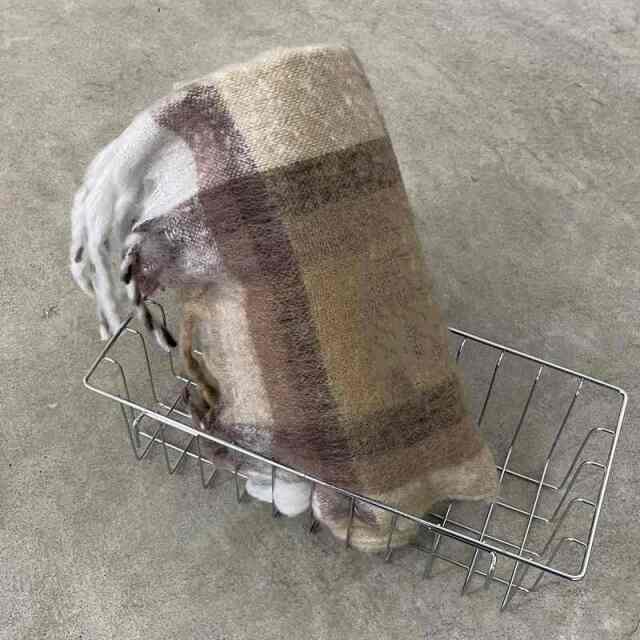 チェックマフラー