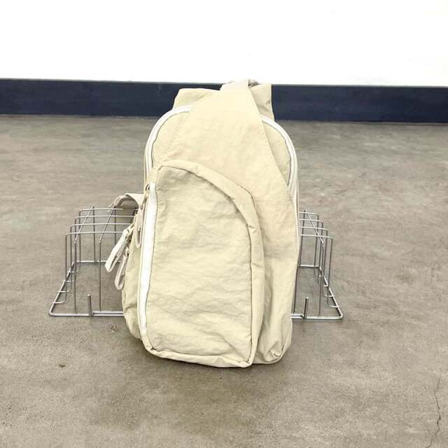 撥水ボディーバッグ