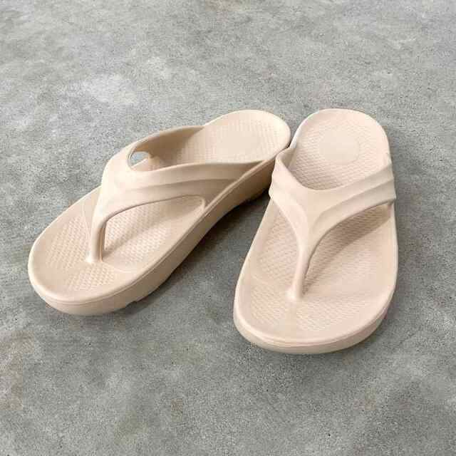 トングサンダル