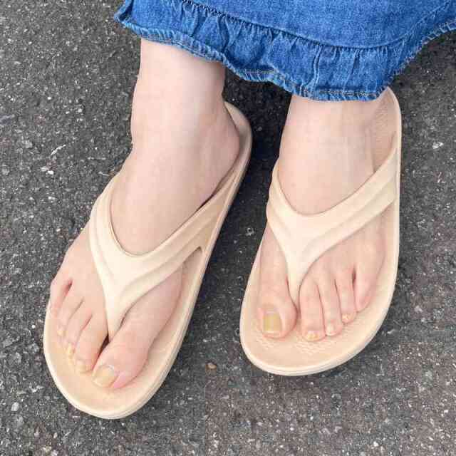 トングサンダル