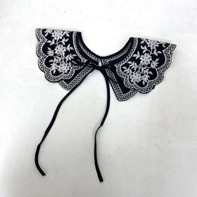 刺繍レース付け襟