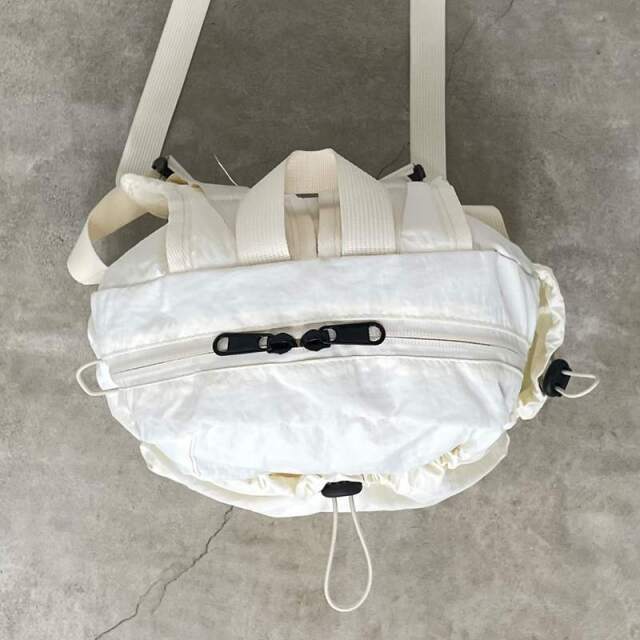 撥水ミニリュック