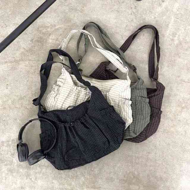 撥水チェックショルダーバッグ