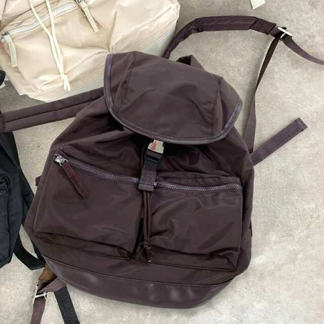 撥水ポケットZIPリュック