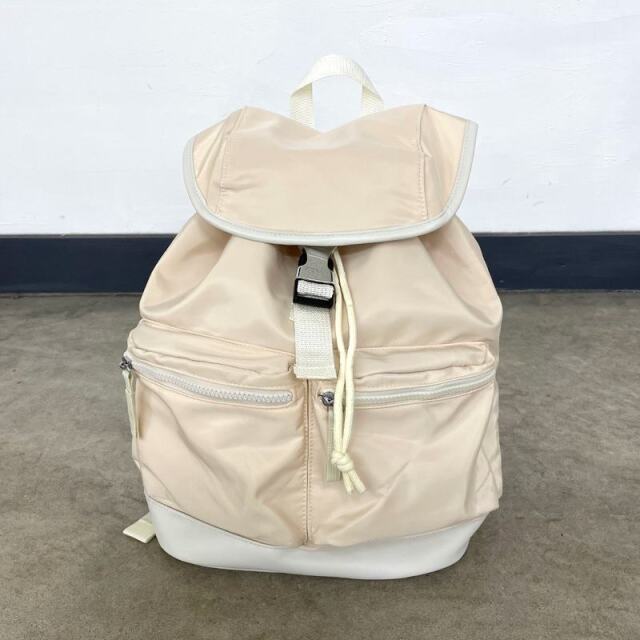 撥水ポケットZIPリュック