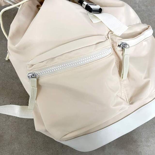撥水ポケットZIPリュック