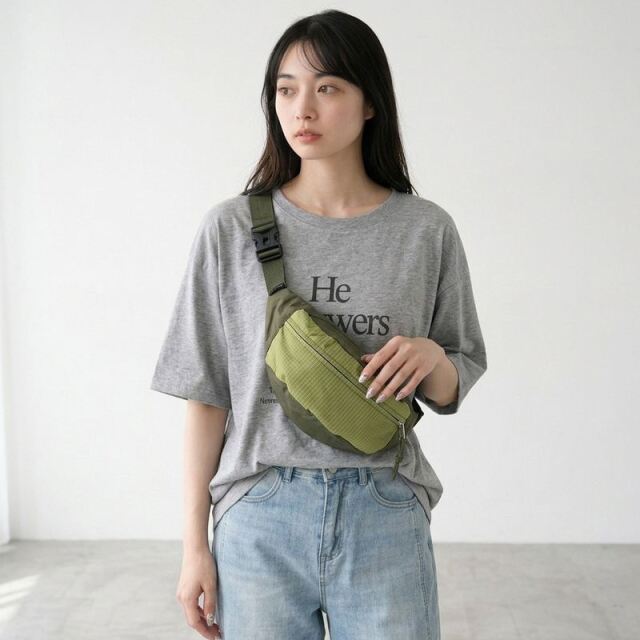 撥水配色ボディーバッグ