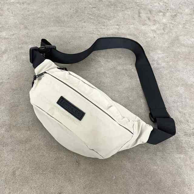 撥水ボディーバッグ