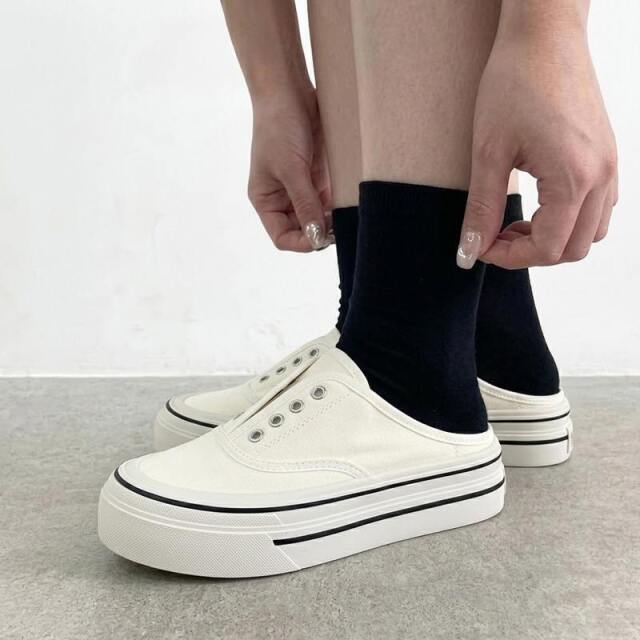 デッキサボシューズ