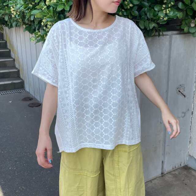 前レースプルオーバー
