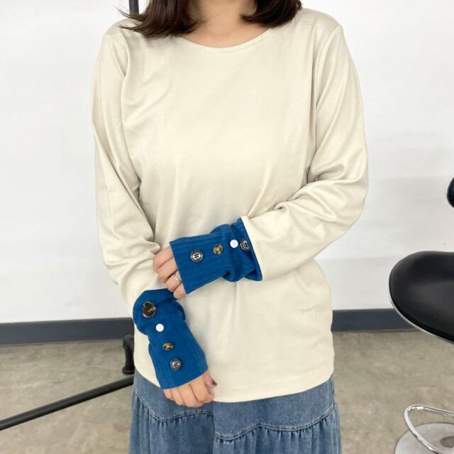 袖切替ボタンロンT