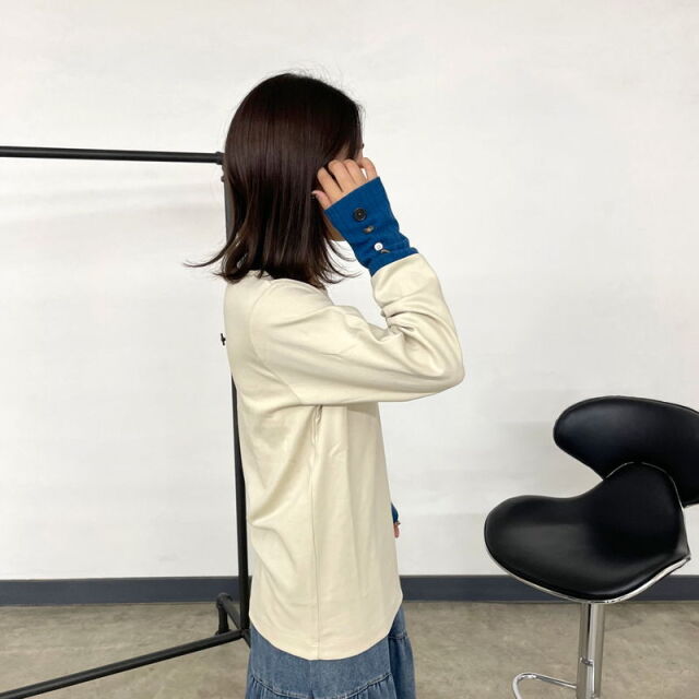 袖切替ボタンロンT