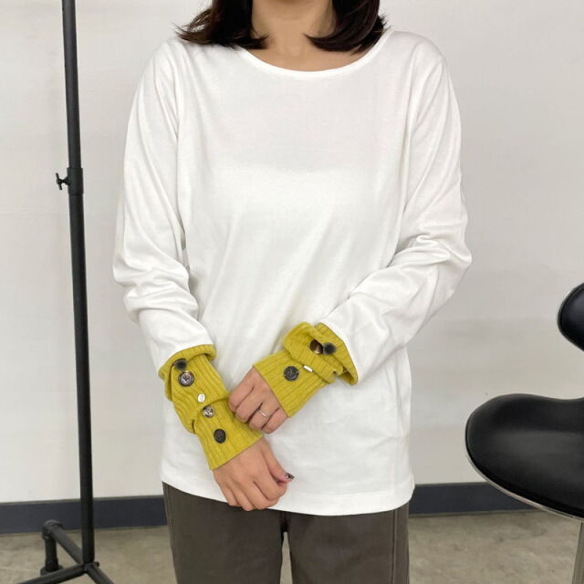 袖切替ボタンロンT