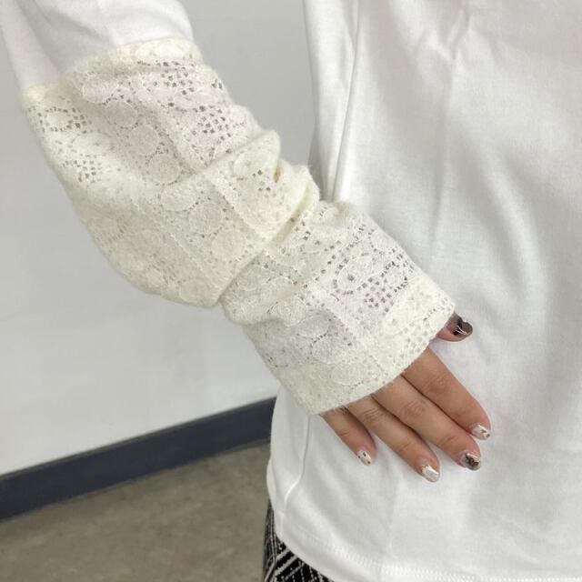 袖切替レースロンT