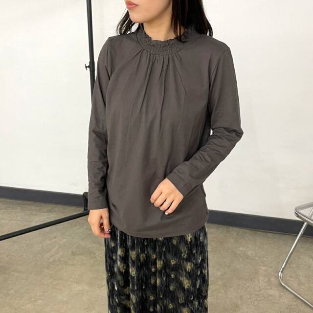 襟スモッキングロンT
