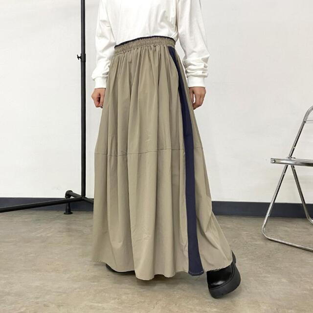 ストレッチラインバルーンスカート