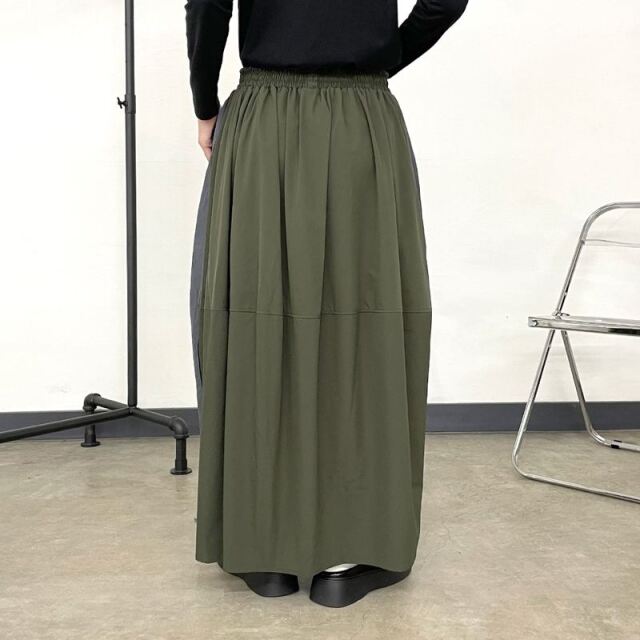 ストレッチラインバルーンスカート