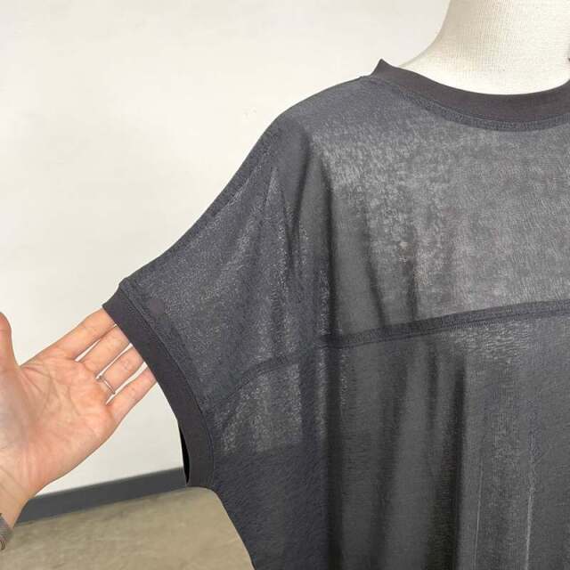 梨地カットワンピース