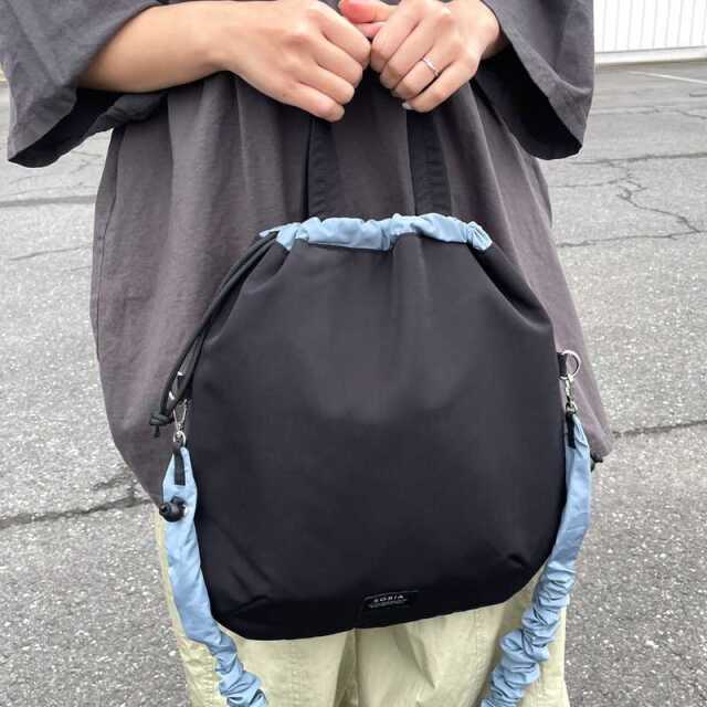 ギャザーストラップショルダーバッグ