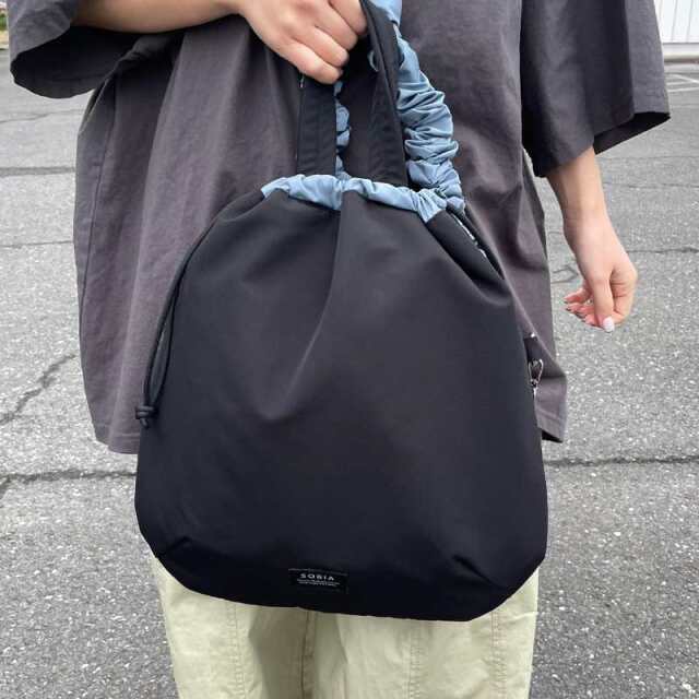 ギャザーストラップショルダーバッグ