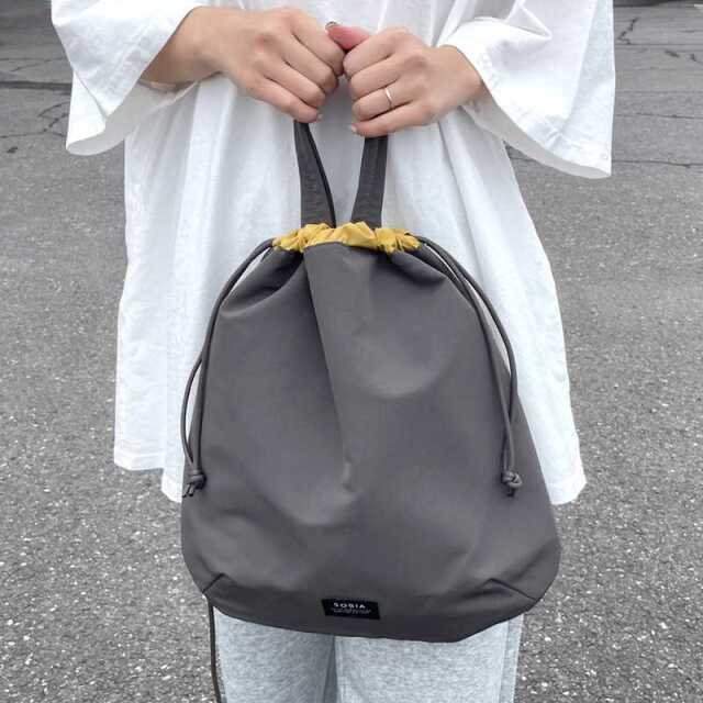 ギャザーストラップショルダーバッグ