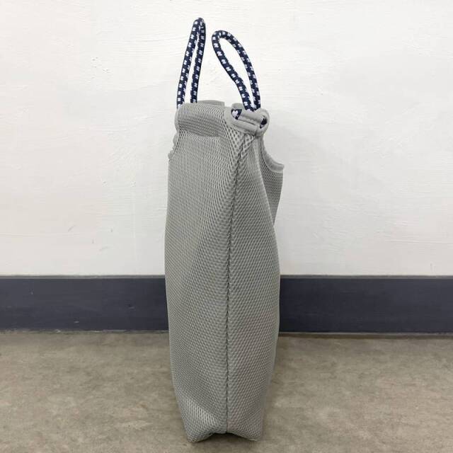 メッシュアニマル刺繍コードトートバッグ