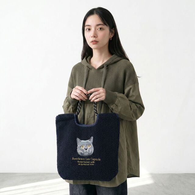 アニマルボア刺繍コードトートバッグ