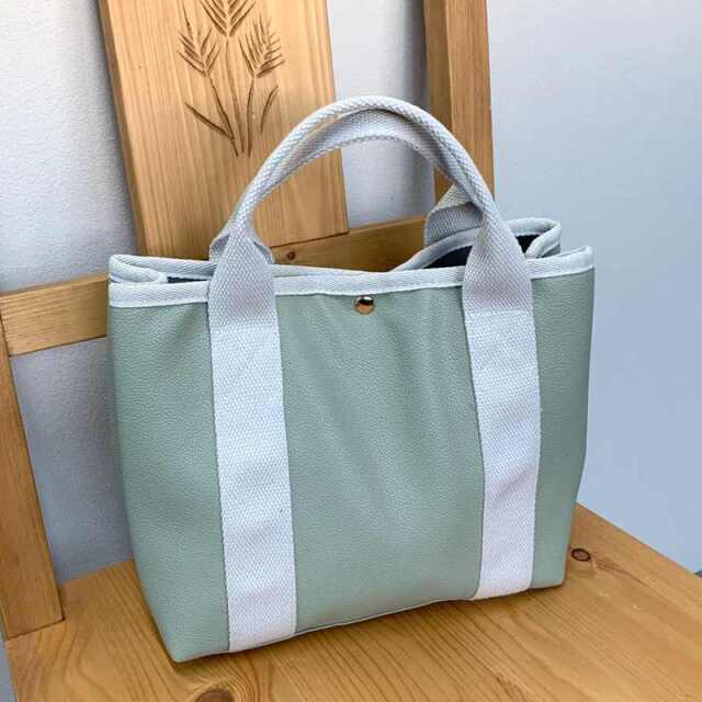 仕切り付き合成皮革ミニトートバッグ