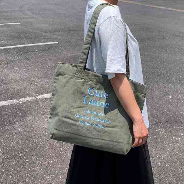 ロゴ刺繍ビッグトートバッグ