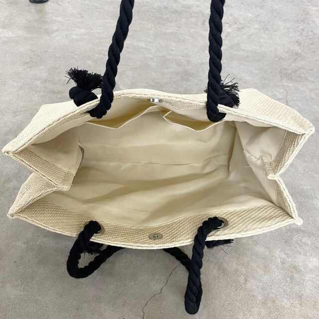 雑材ロゴスクエアトートバッグ