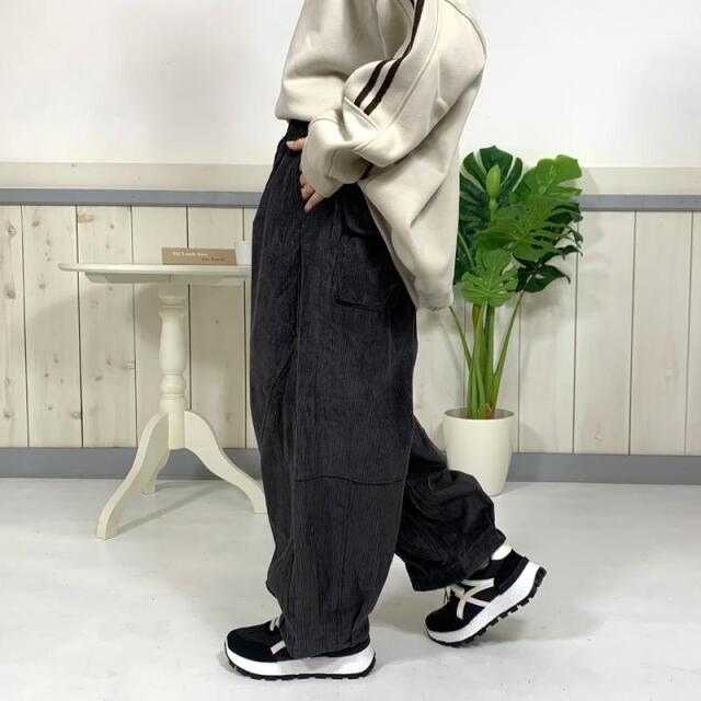 コールカーブパンツ
