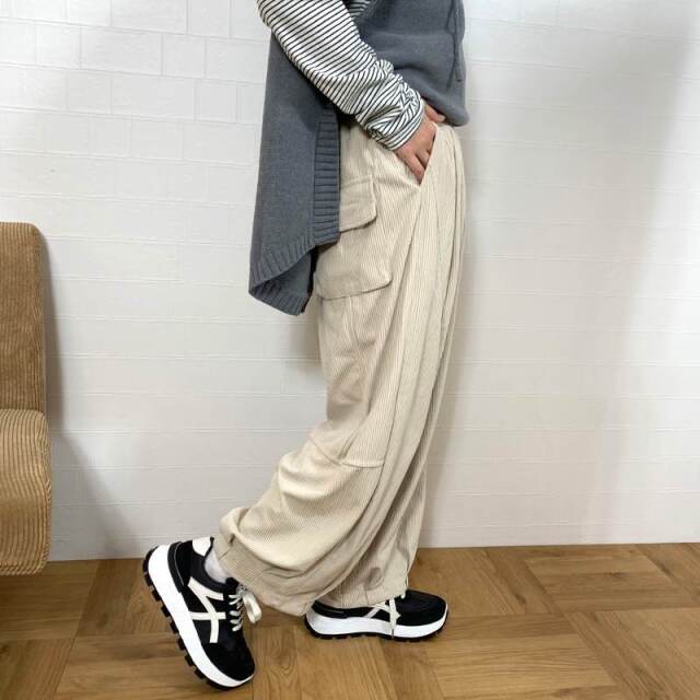 コールカーブパンツ