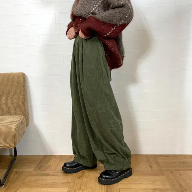 コールカーブパンツ